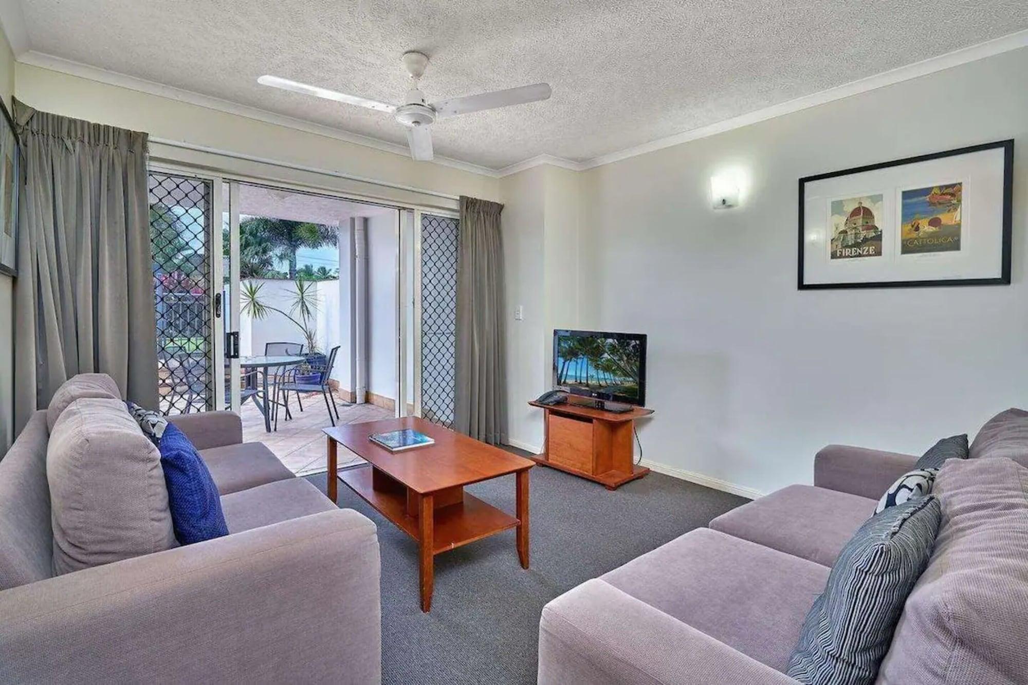 North Cove Waterfront Suites Cairns Esterno foto
