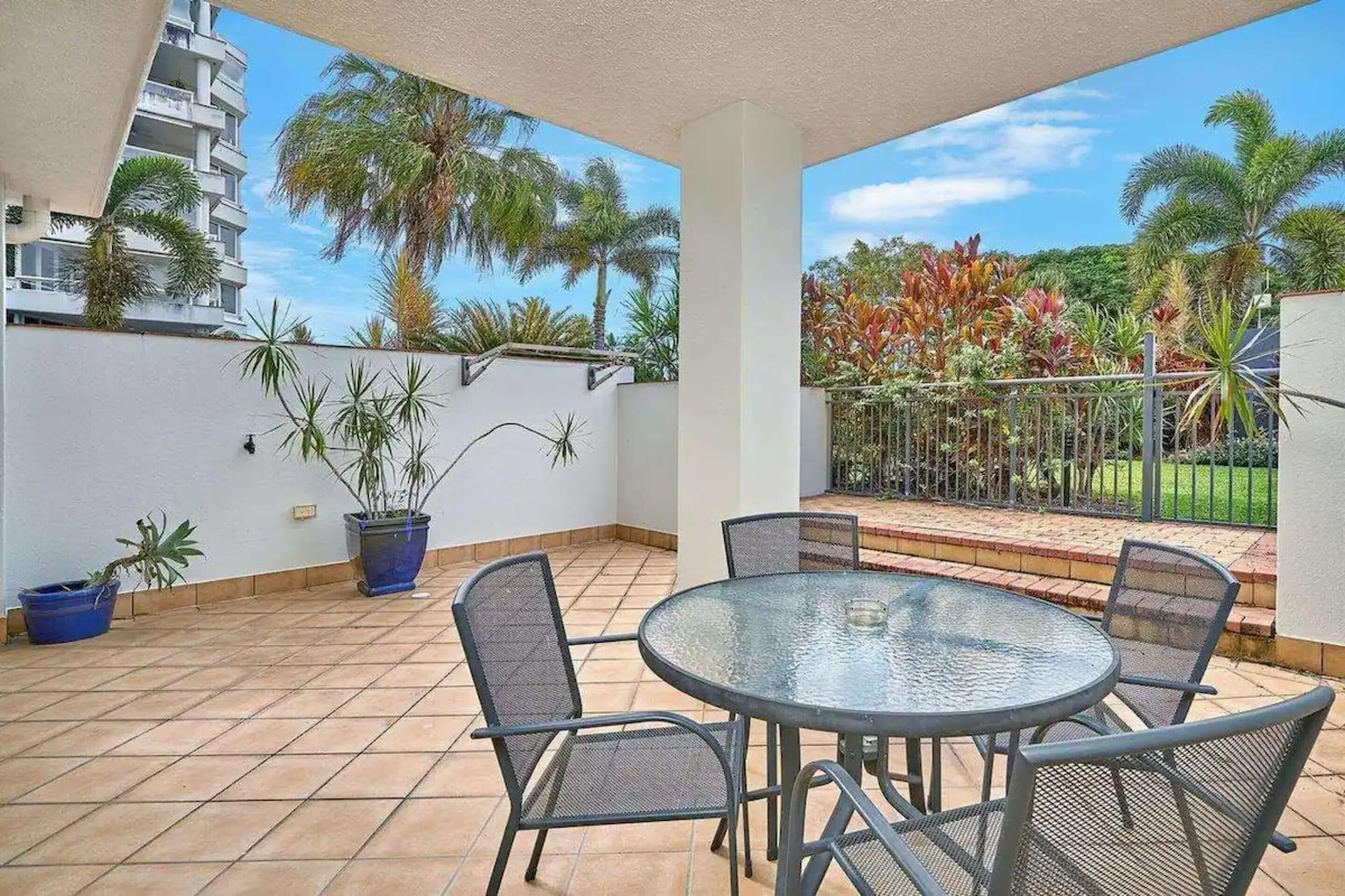 North Cove Waterfront Suites Cairns Esterno foto