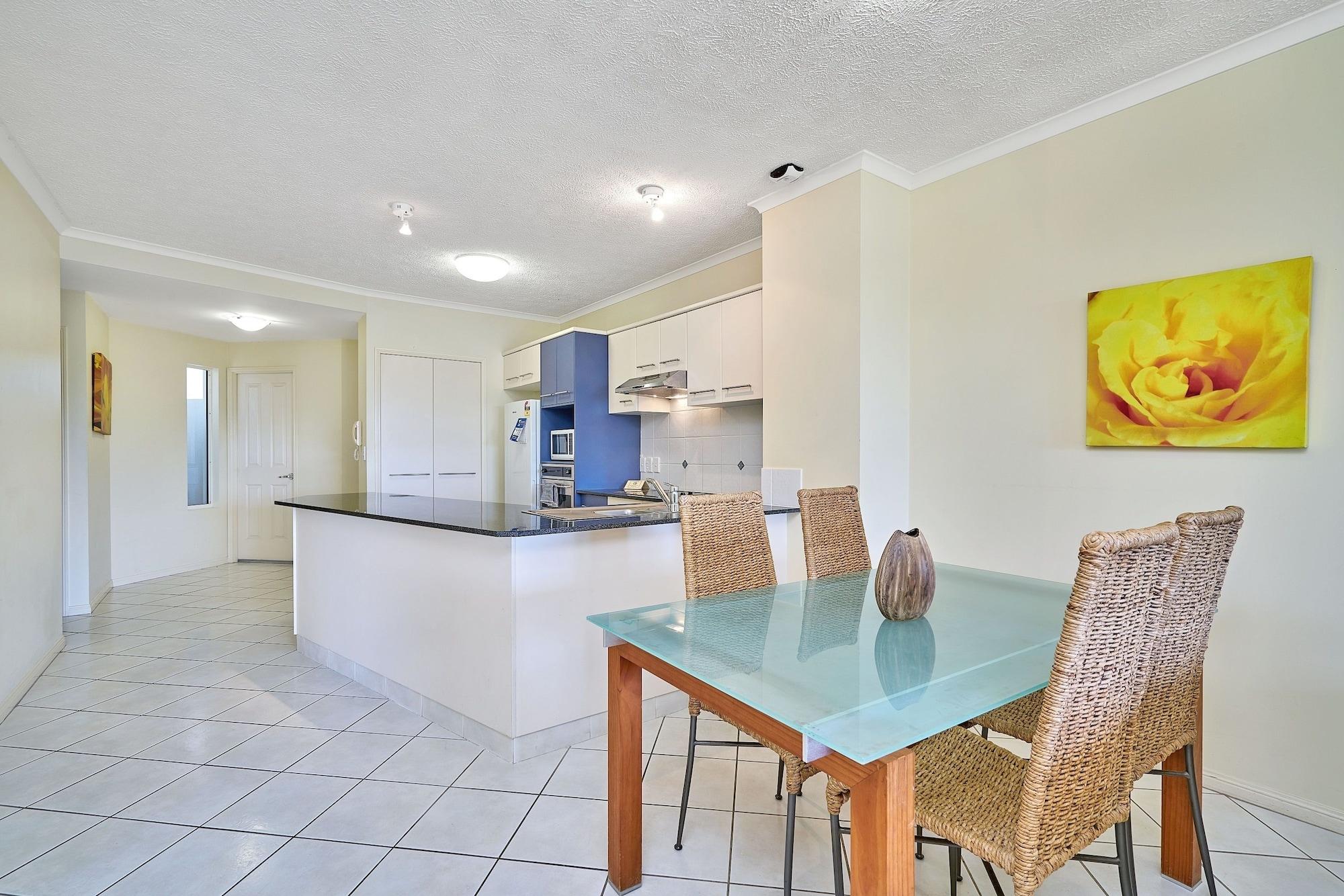 North Cove Waterfront Suites Cairns Esterno foto