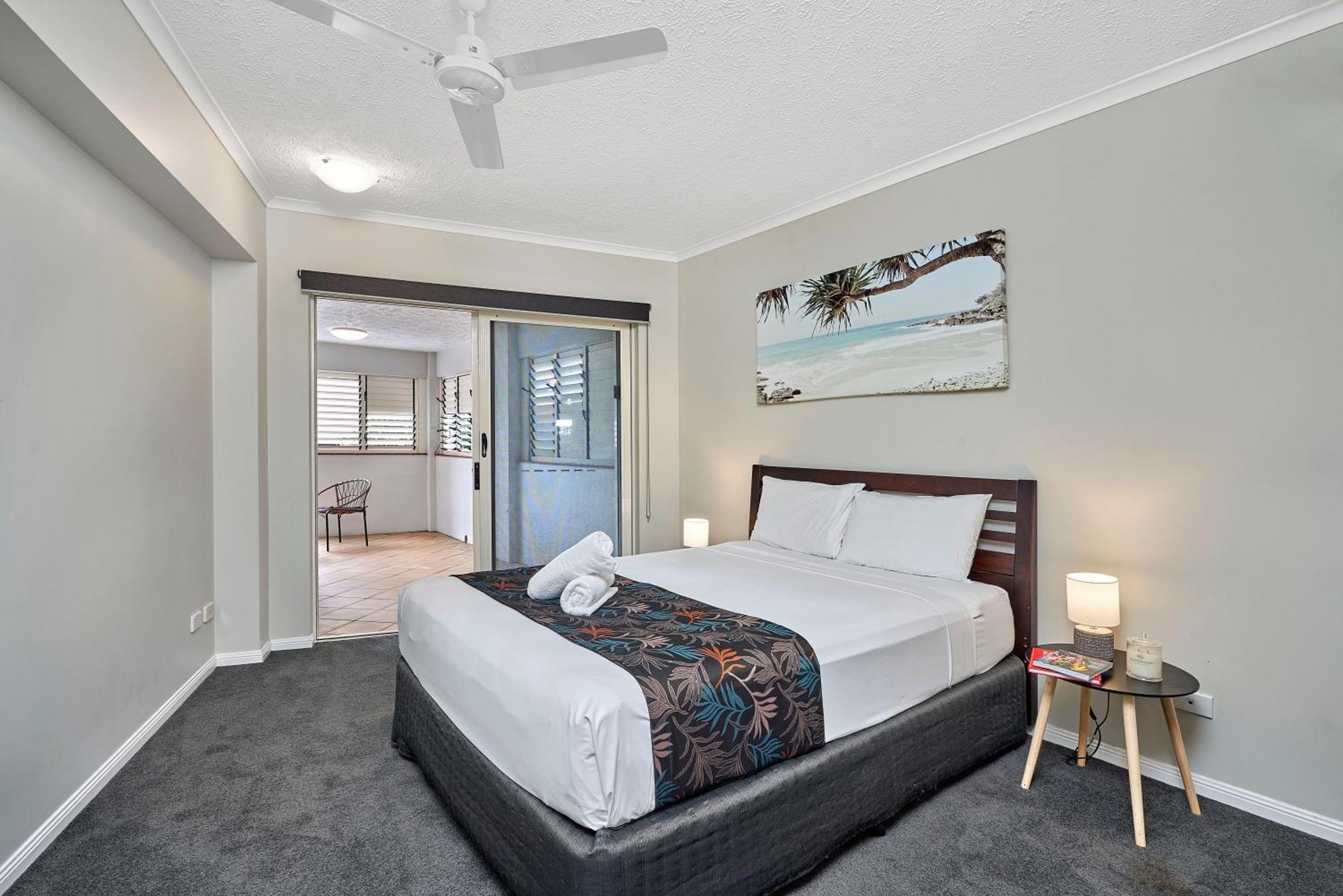 North Cove Waterfront Suites Cairns Esterno foto