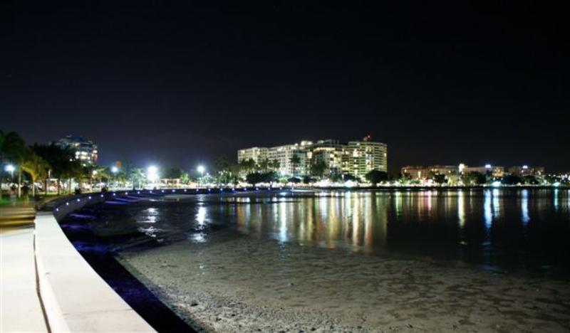 North Cove Waterfront Suites Cairns Esterno foto