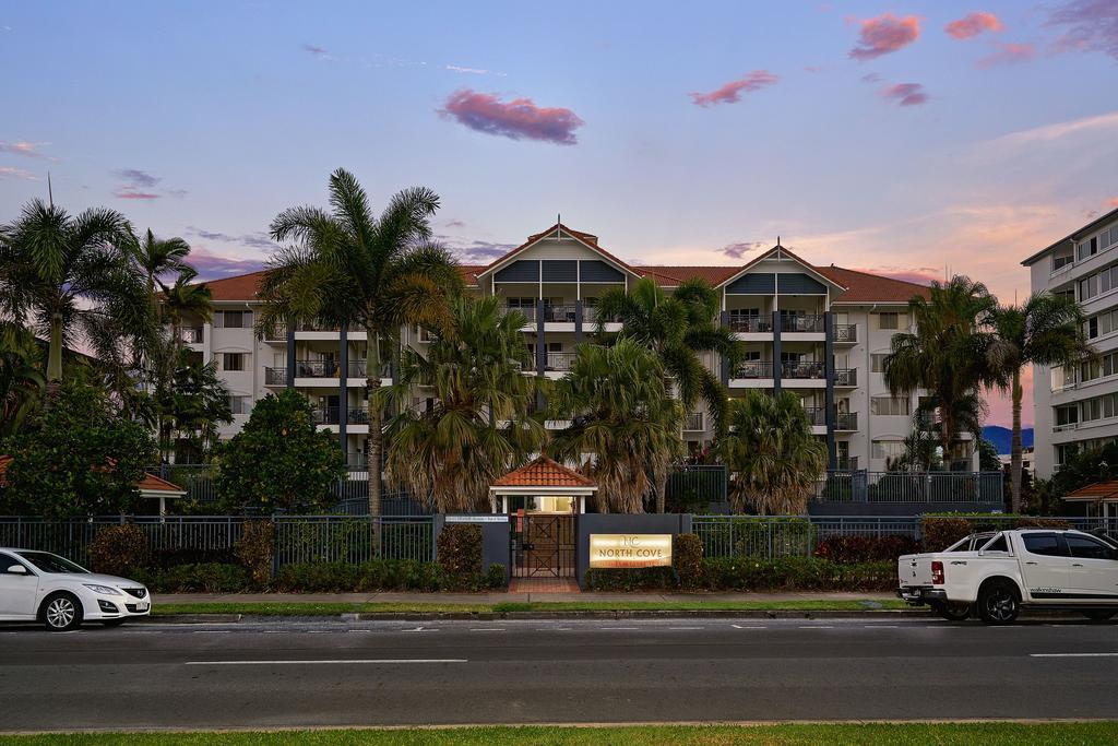 North Cove Waterfront Suites Cairns Esterno foto