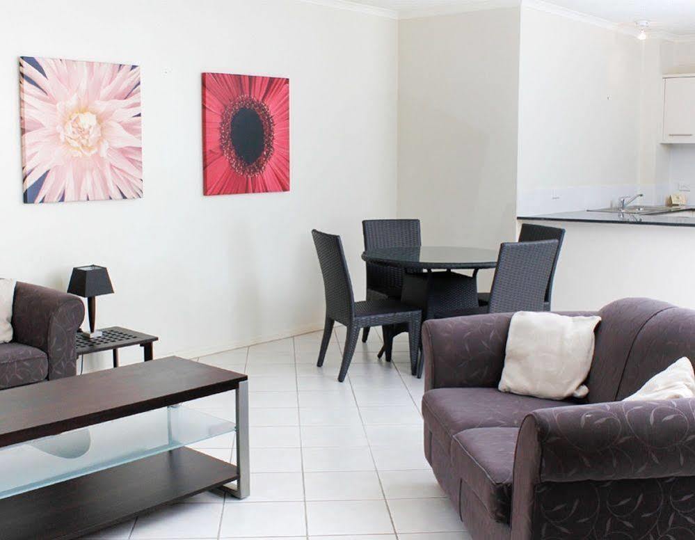 North Cove Waterfront Suites Cairns Esterno foto