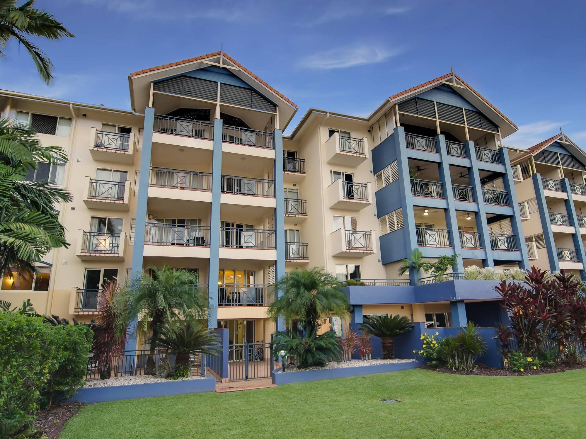 North Cove Waterfront Suites Cairns Esterno foto